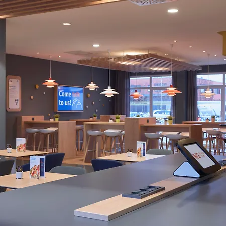 Express Frankfurt Messe By Ihg Hotel 3*