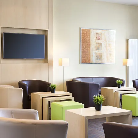 Hotel Express Frankfurt Messe By Ihg 3*