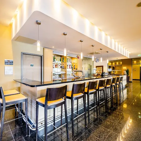 Hotel Express Frankfurt Messe By Ihg