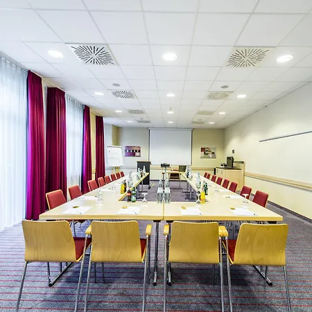 Express Frankfurt Messe By Ihg Hotel Frankfurt nad Mohanem