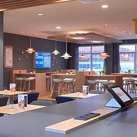 Hotel Express Frankfurt Messe By Ihg Frankfurt nad Menem