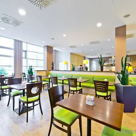 Hotel Express Frankfurt Messe By Ihg