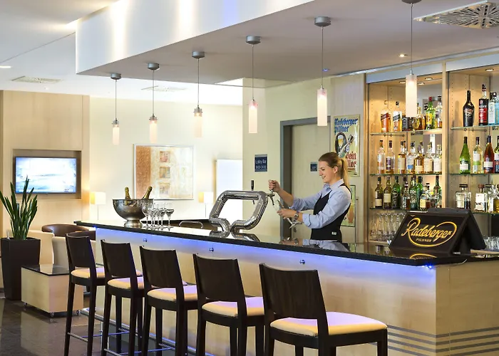 هوليداي إن إكسبرس ميسي فندق 3*