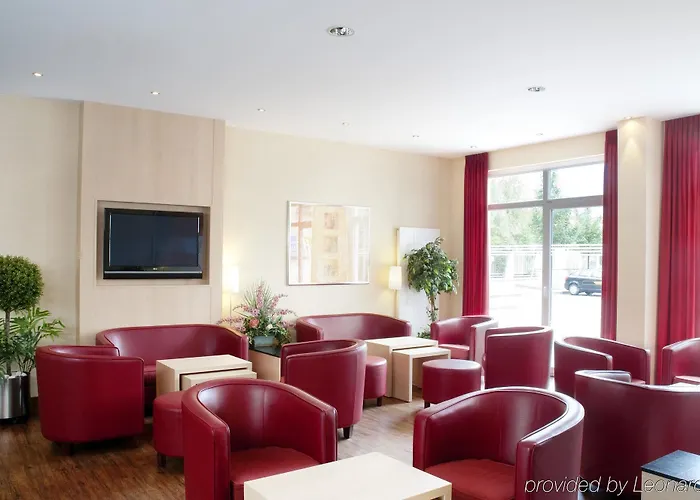 Express Frankfurt Messe By Ihg Hotel 3*