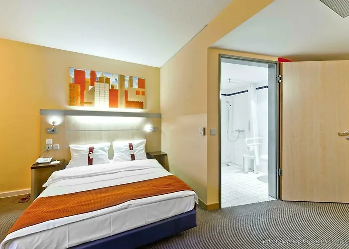 هوليداي إن إكسبرس ميسي 3*