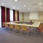 Hotel Express Frankfurt Messe By Ihg 3*